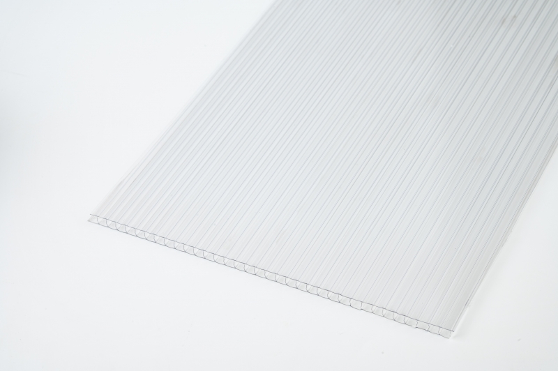 Сотовий полікарбонат  "Balkan Plastics" Standart Europe 6мм прозорий 2100x12000